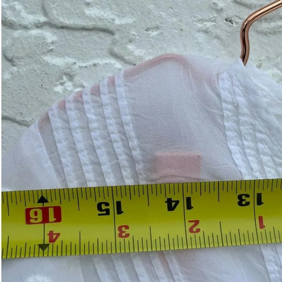 Johnny Was Womens Keyhole Embroidery Eyelet Daisy Dress White Size XS to Small - Picture 2 of 15